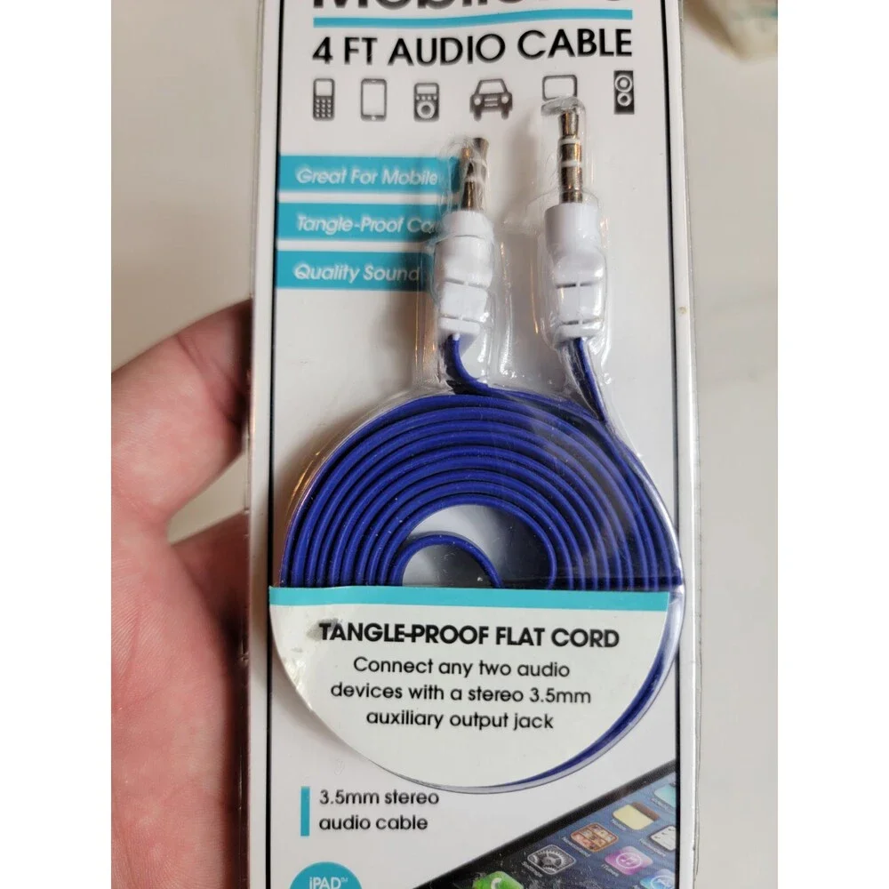 Mobilepro 4 foot Audio Cable Tangle Proof Flat Cord Mobile